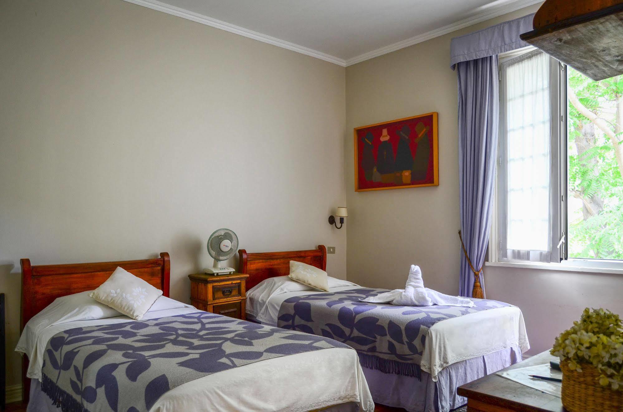 Vilafranca Petit Hotel サンティアゴ エクステリア 写真